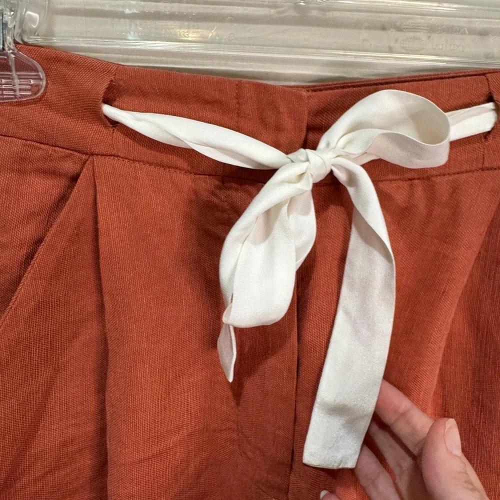 Aritzia Wilfred allant linen blend cropped pants Sz Small‎